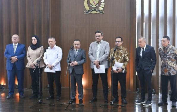 Kemkomdigi Siapkan Aturan Biaya Jasa Transportasi Layanan Antar Barang dan Makanan